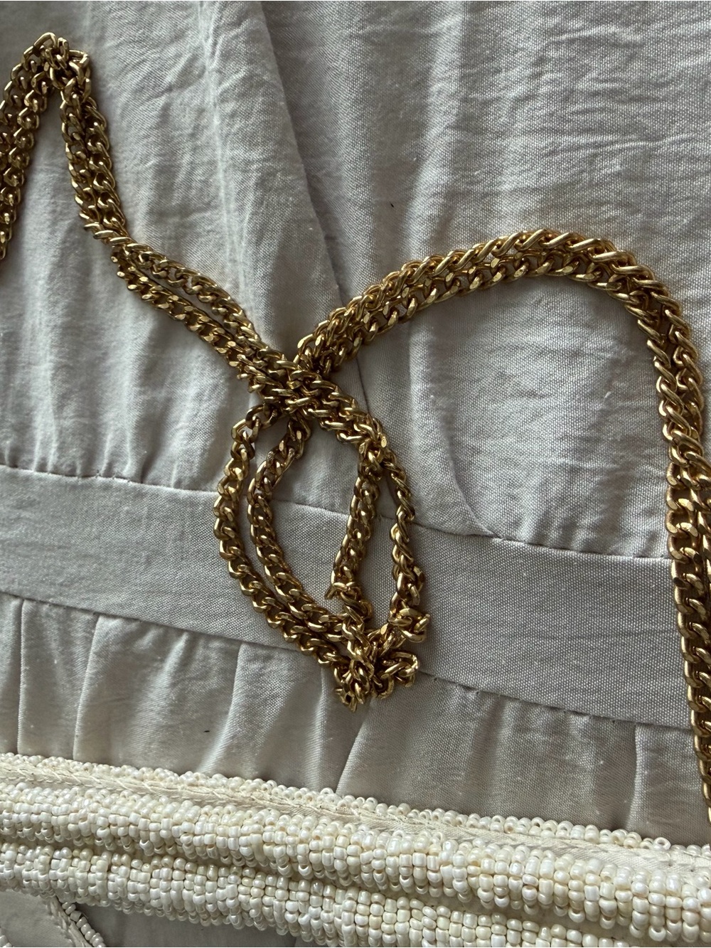 Antik Kraft Cream Beaded Clutch with Gold Chain - Picture 13 of 16